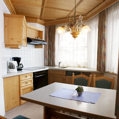 Sportapart Garni Mallaun Hotel See