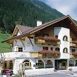 Sportapart Garni Mallaun Hotel